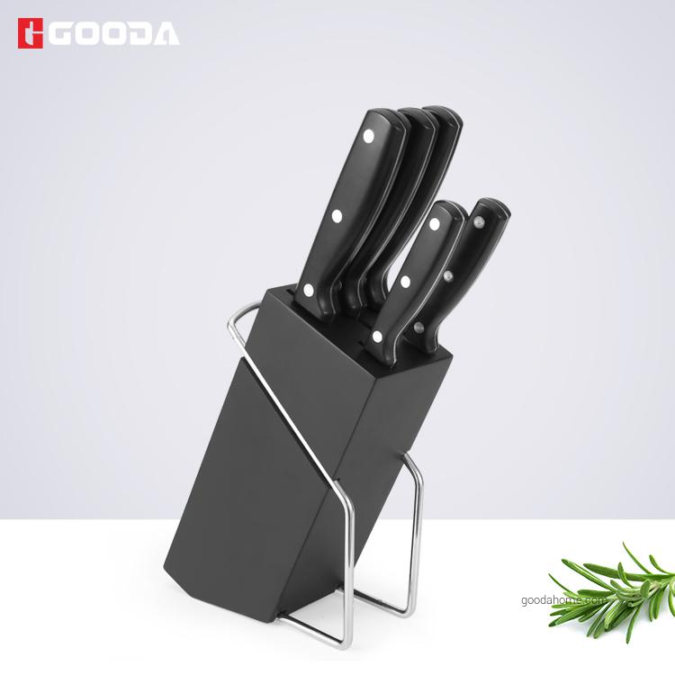 6 Piece Plastic Handle Kitchen Knives Set With PP Stand